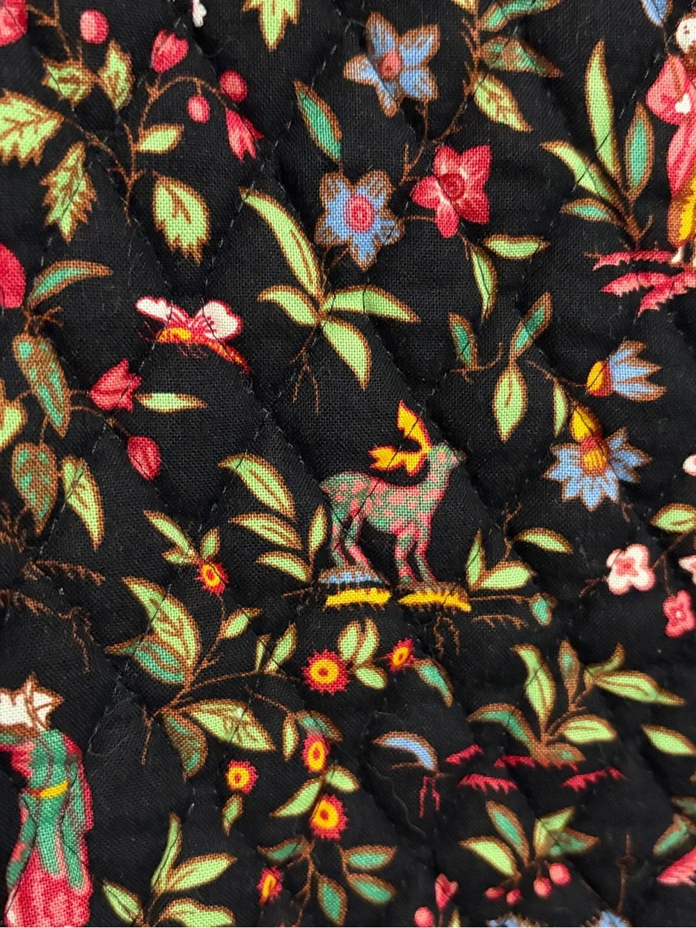 NWOT VTG Vera Bradley Retired Print Ming Black Quilted Travel Garment Bag